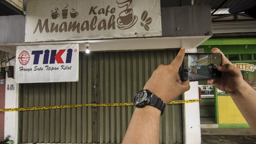 Zaim Saidi Ditangkap, Ruko Pasar Muamalah Dipasang Garis Polisi - Bagian 1