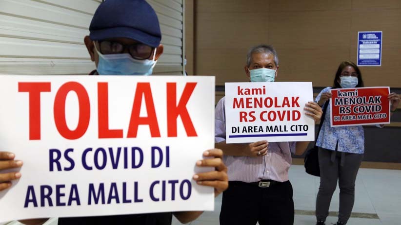 Aksi Pedagang Menolak Area Cito Mall Surabaya Dijadikan RS Darurat Covid-19 - Bagian 2