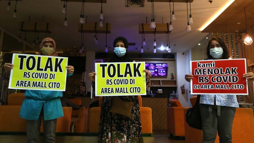 Aksi Pedagang Menolak Area Cito Mall Surabaya Dijadikan RS Darurat Covid-19 - Bagian 5