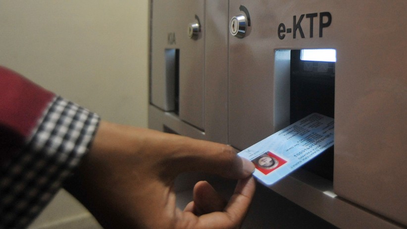 Membuat e-KTP, KK dan Akta Kelahiran dengan Mesin ADM, 2 Menit Selesai - Bagian 2