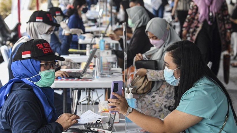 title Ribuan Nakes di RSUD Selong Lombok Timur Mulai Disuntik Vaksin Covid-19 Ribuan Nakes di RSUD Selong Lombok Timur Mulai Disuntik Vaksin Covid-19