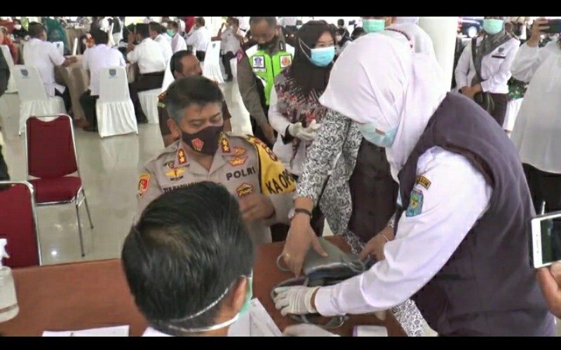 Bupati dan Wabup OKU Selatan Gagal Disuntik Vaksin, Ini Sebabnya