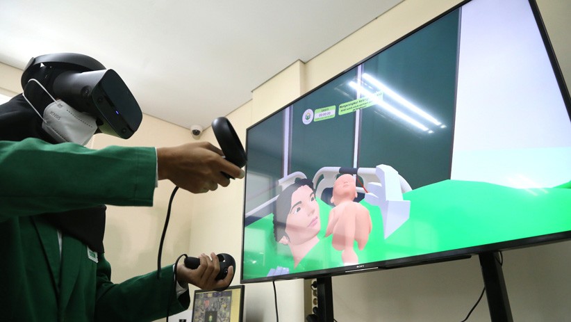 Begini Cara Calon Bidan Praktik Proses Persalinan secara Virtual - Bagian 4