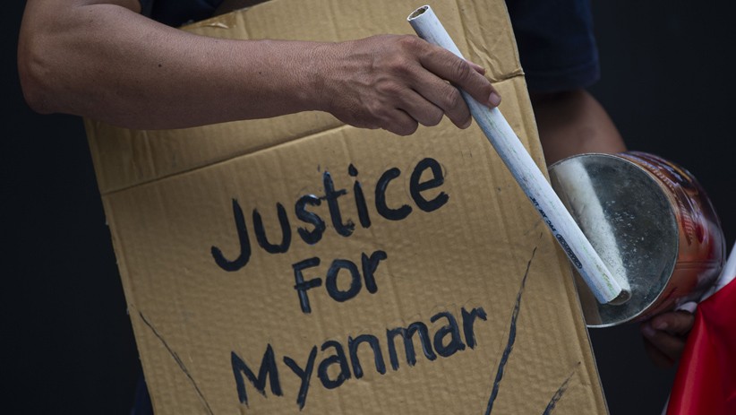 Aksi Kecam Kudeta Militer Myanmar, Demonstran Lepas Burung Merpati - Bagian 4