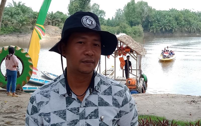 title Sempat Disebut Gila, Datuk Muda Ini Sukses Sulap Danau Jadi Lokasi Rekreasi di Jambi Sempat Disebut Gila, Datuk Muda Ini Sukses Sulap Danau Jadi Lokasi Rekreasi di Jambi