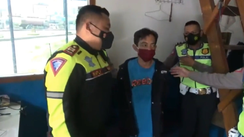 Naik Motor Sambil Bawa Sabu, Mas Boy Ditangkap Polantas Bandarlampung