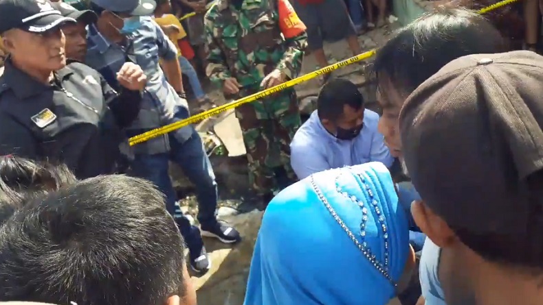 Warga Medan Belawan Dihebohkan Penemuan Mayat Pria di Parit