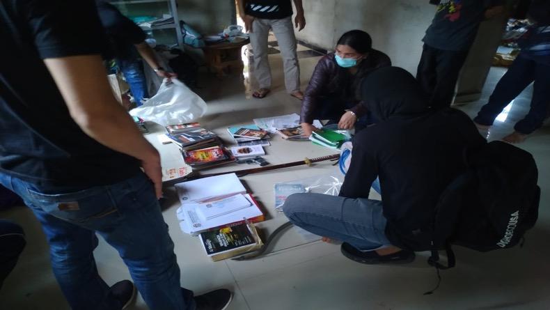 Densus 88 Tangkap 2 Orang Terduga Teroris di Babel