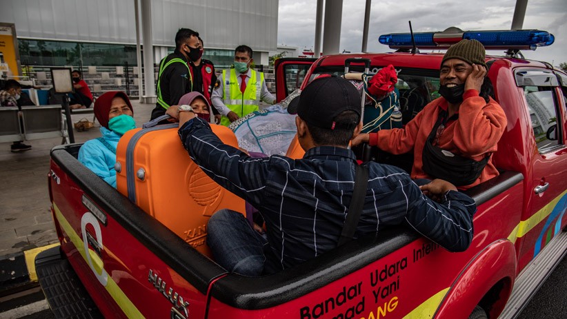 Bandara Ahmad Yani Semarang Tutup, Penerbangan Dibatalkan, Penumpang Dievakuasi - Bagian 1