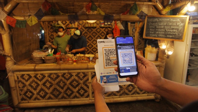 Bank Indonesia Targetkan 12 Juta Pengguna QRIS Tahun 2021 - Bagian 1