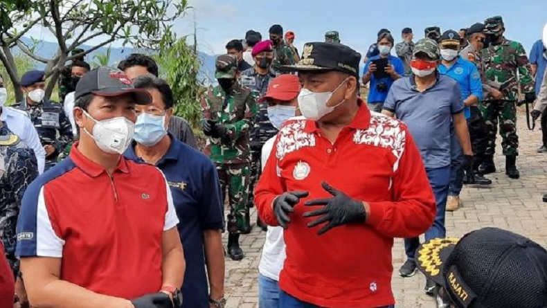 Pemprov Sulut Bersihkan 17 Lokasi Timbunan Sampah di Manado