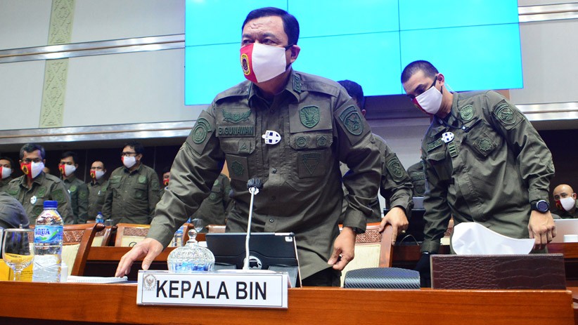 Penampilan Kepala BIN Budi Gunawan Pakai Masker Merah Putih Ikuti Raker DPR