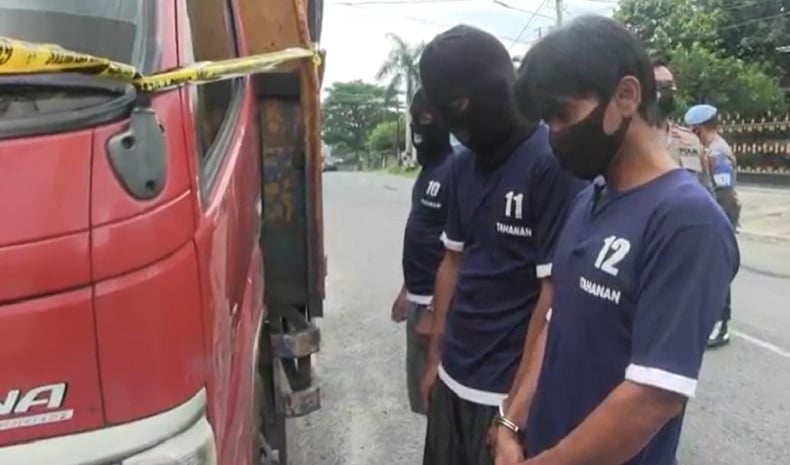 Satpam Perusahaan Otak Pencurian Di Bandarlampung, Bobol Gudang Modus ...