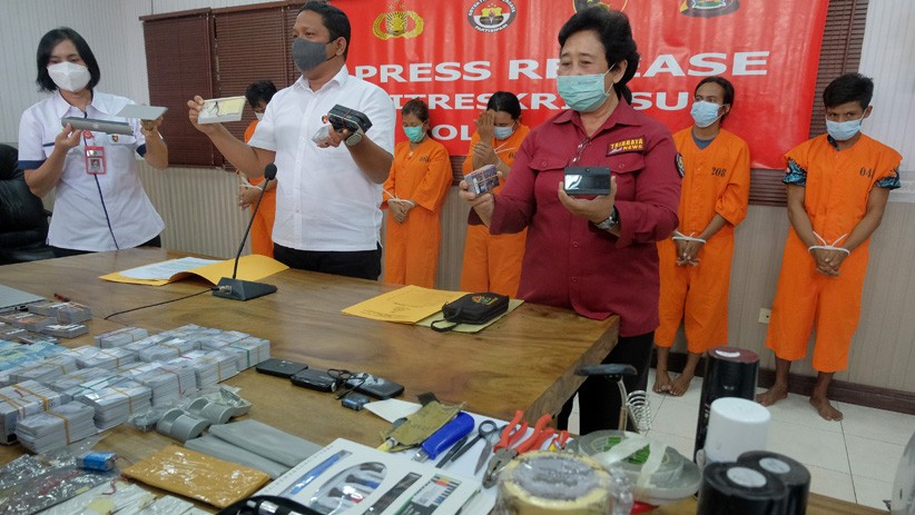 Warga Bulgaria Kendalikan Kejahatan Skimming dari Dalam Lapas Kerobokan - Bagian 2