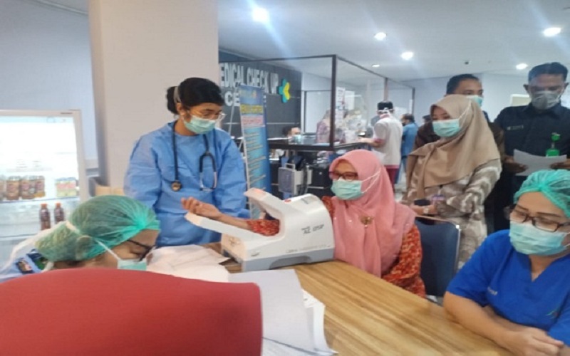 9 Nakes Masih Tertular Covid-19 usai Divaksin, Begini Tanggapan Dirut RSMH Palembang