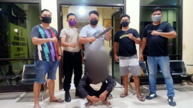 Tukang Potong Ternak Babi Bacok Kepala Warga Bitung hingga Luka Parah 