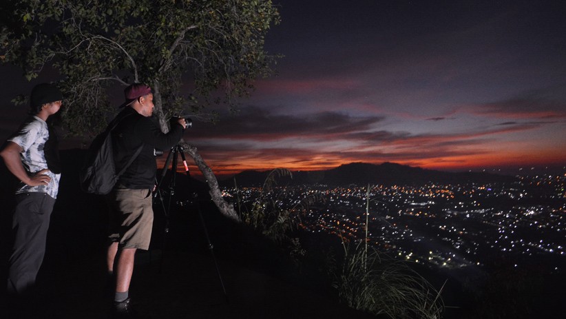 Menikmati Keindahan Panorama Kota Padang dari Bukit Nobita - Bagian 1