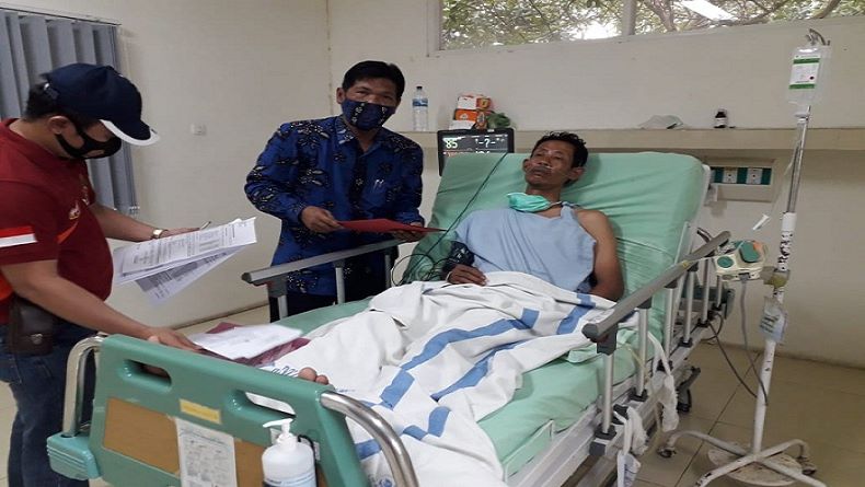 Tersangka Pembunuhan Satu Keluarga Dijaga Ketat Polisi di Rumah Sakit Rembang 