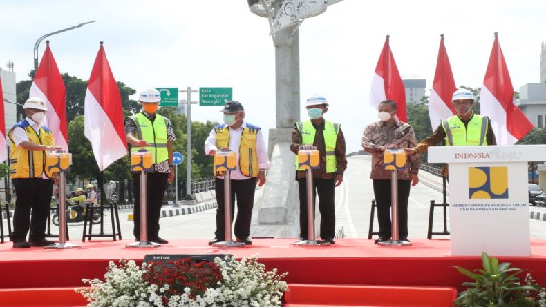 title Diresmikan Menteri PUPR, Flyover Purwosari Bisa Digunakan Masyarakat Diresmikan Menteri PUPR, Flyover Purwosari Bisa Digunakan Masyarakat