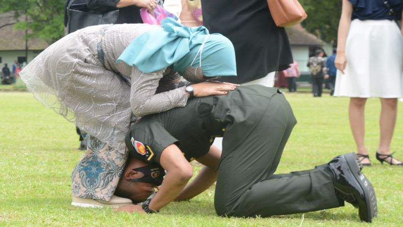 Anak Petani Asal Blora dan Grobogan Lulusan Terbaik Pendidikan Pertama Bintara TNI AD