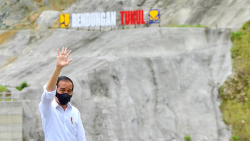 Presiden Jokowi Resmikan Bendungan Tukul di Pacitan - Bagian 2