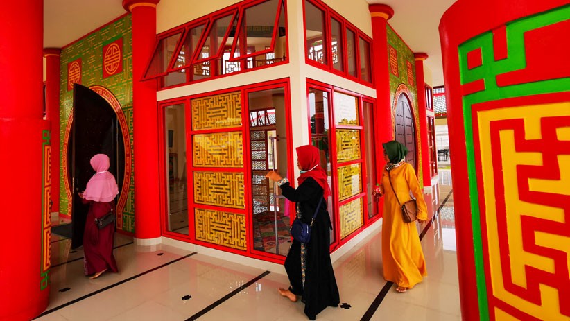 Melihat Arsitektur Masjid Babah Alun Desari Menyerupai Bangunan Etnis Tionghoa - Bagian 4