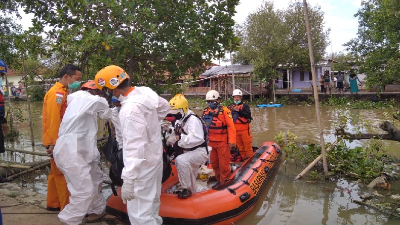 Tim SAR Temukan Jasad Bocah Terseret Banjir di Pamanukan Subang