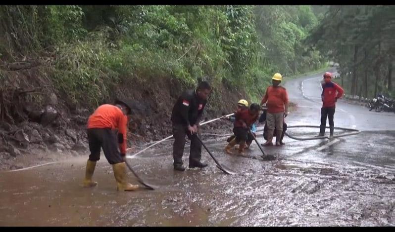  Jalan Bumijaya Sirampog Brebes Masih Putus, Arus Lalu Lintas Dialihkan Sejauh 60 Km