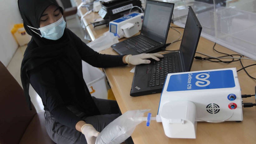 Potret Penumpang Kereta Tes Covid-19 Pakai GeNose di Stasiun Gambir - Bagian 6