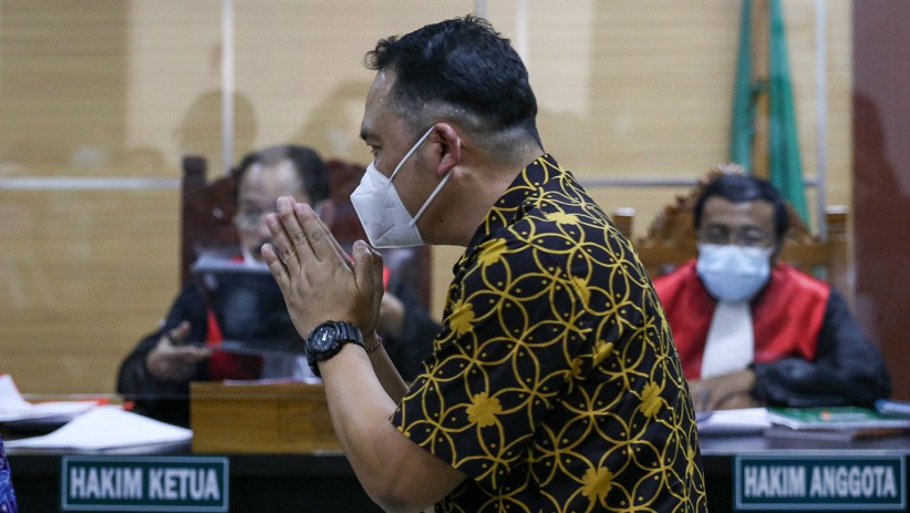 Kasus Penyelundupan Harley-Davidson, Mantan Dirut Garuda Jalani Sidang Perdana - Bagian 1