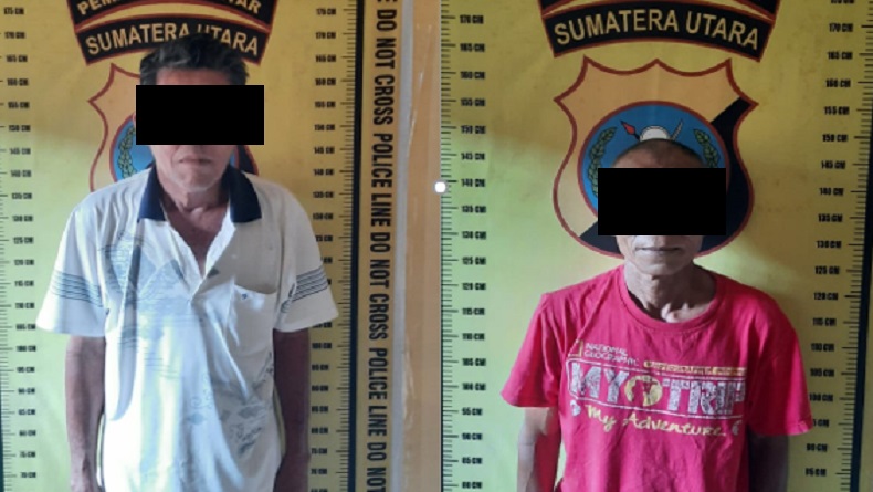 title Main Togel, 2 Pria Paruh Baya di Pematangsiantar Ditangkap Main Togel, 2 Pria Paruh Baya di Pematangsiantar Ditangkap