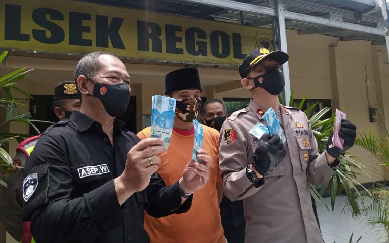 Aya-aya Wae, Pria di Bandung Ditangkap Polisi Gegara Bayar PSK dengan Uang Palsu