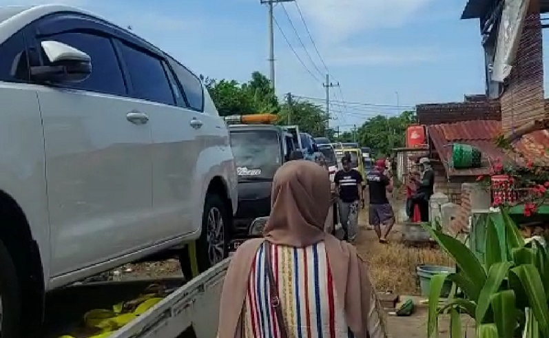 Viral Warga Satu Kampung Borong 176 Mobil Baru di Tuban 