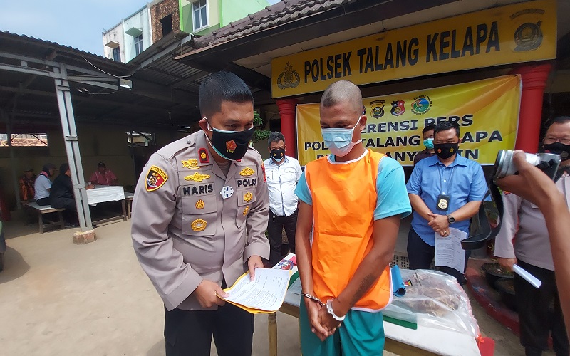 title Rampok Cabul yang Paksa Ibu-Ibu Oral Seks Ditangkap, Pengakuannya Bikin Kesal Rampok Cabul yang Paksa Ibu-Ibu Oral Seks Ditangkap, Pengakuannya Bikin Kesal