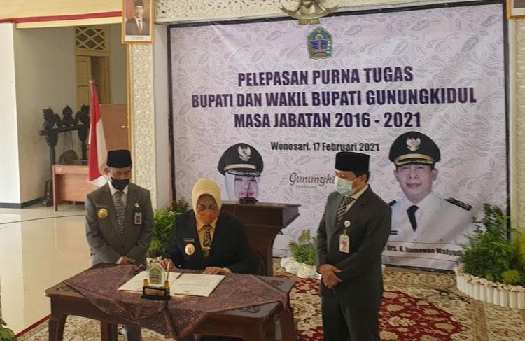 title Pamitan, Bupati Gunungkidul Badingah: Terima Kasih Atas Dukungan Selama 15 Tahun Menjabat Pamitan, Bupati Gunungkidul Badingah: Terima Kasih Atas Dukungan Selama 15 Tahun Menjabat