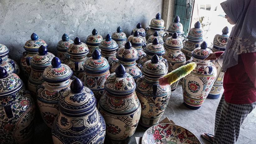 Keramik Impor China Banyak Ditemukan di Jayapura - Bagian 1