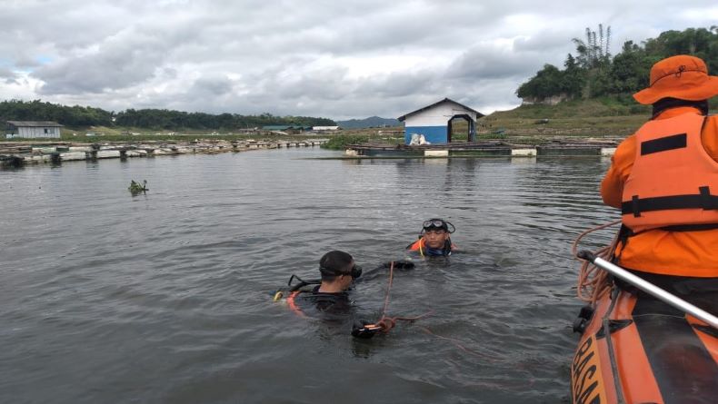 Pencarian Anak Tenggelam di Waduk Saguling KBB, Tim SAR Lakukan Penyelaman 
