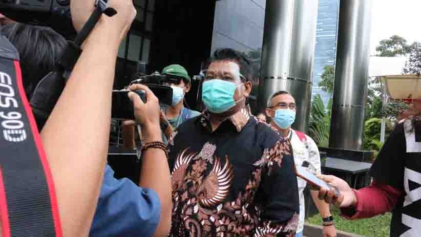 Saksi Kasus Suap Bansos Covid-19, Ketua DPC PDIP Kendal Diperiksa KPK - Bagian 2