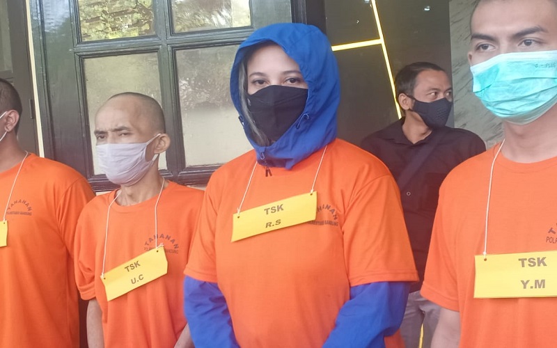 Terjerat Narkoba, Rinada Eks Istri Personel Band The Titans Direhabilitasi