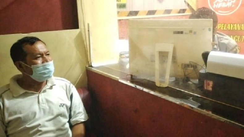 3 Bus Pemkot Makassar Dibobol Maling, Aki dan Aksesoris Mobil Hilang