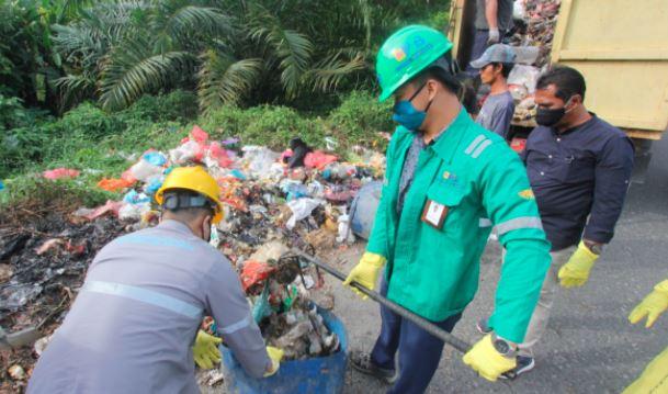 title Bantu Atasi Sampah, PLTU Tenayan Raih Penghargaan Wali Kota Pekanbaru  Bantu Atasi Sampah, PLTU Tenayan Raih Penghargaan Wali Kota Pekanbaru