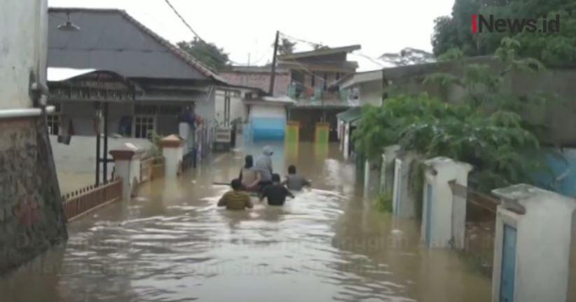 Video Sejumlah Wilayah Di Karawang Masih Terendam Banjir, Begini Penampakannya