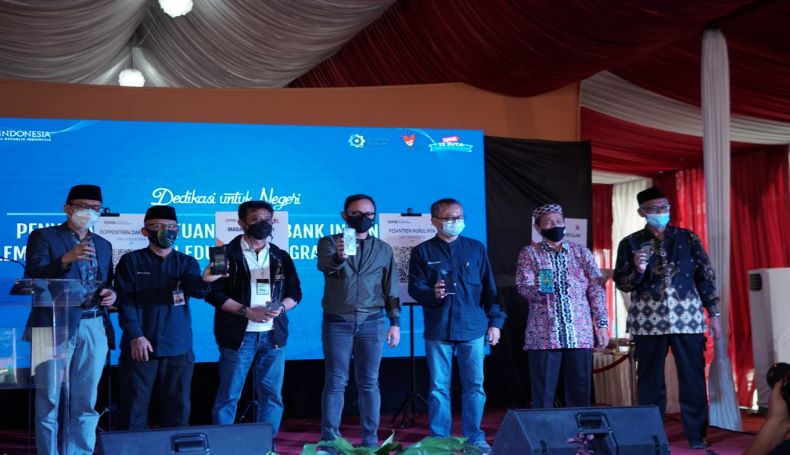 Ekonomi Jabar Belum Stabil, BI Dorong Pesantren sebagai Sentra Ekonomi Baru 