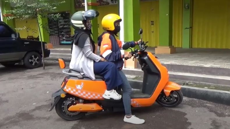 Ojek Online Motor Listrik Rambah Salatiga, Klaim Hemat 50 Persen 