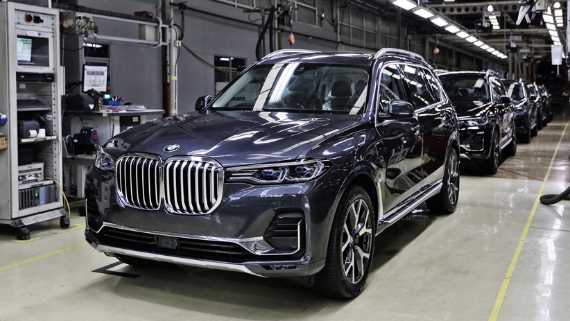Tampilan BMW X7 dan BMW X3 Terbaru Rakitan Dalam Negeri - Bagian 1