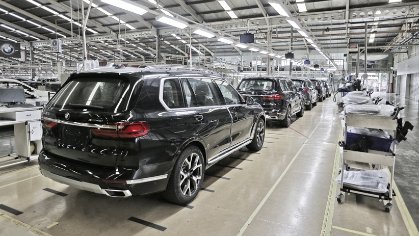 Tampilan BMW X7 dan BMW X3 Terbaru Rakitan Dalam Negeri - Bagian 3