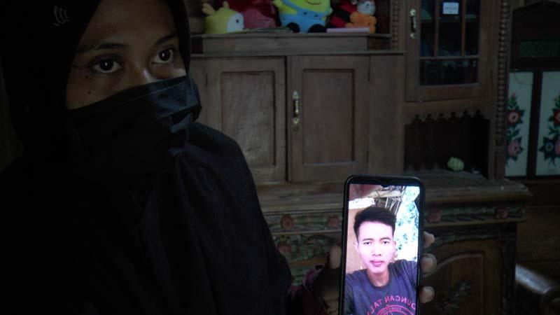 Cerita Mengharukan di Balik Pembongkaran Makam Warga Desa Woro Rembang