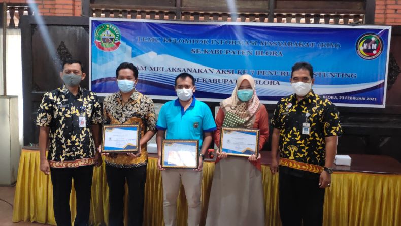 title Tiga KIM Terbaik Raih Penghargaan Dinkominfo Blora Tiga KIM Terbaik Raih Penghargaan Dinkominfo Blora