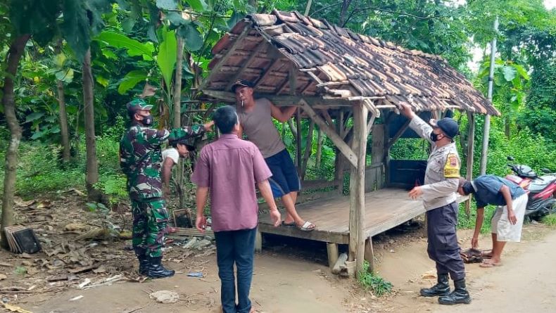 title Belum Ada Regulasi, Portal Menuju Waduk Panohan Rembang Dibongkar Belum Ada Regulasi, Portal Menuju Waduk Panohan Rembang Dibongkar