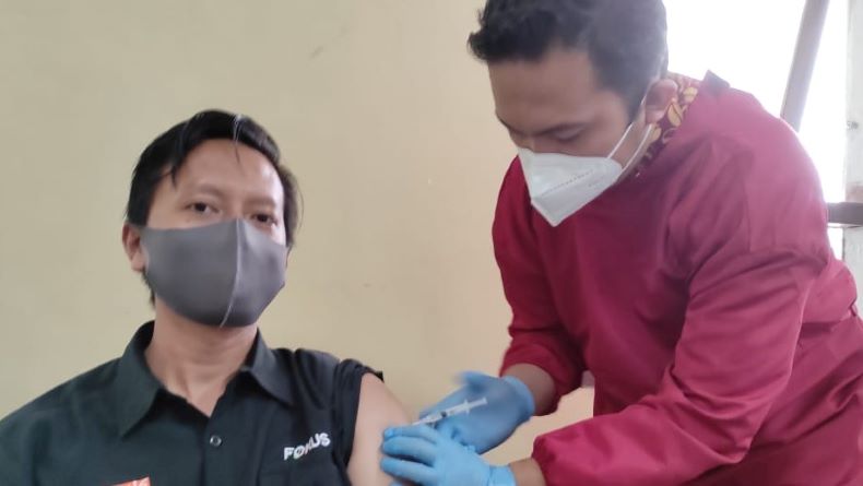 Belasan Wartawan di Salatiga Jalani Vaksinasi Covid-19 